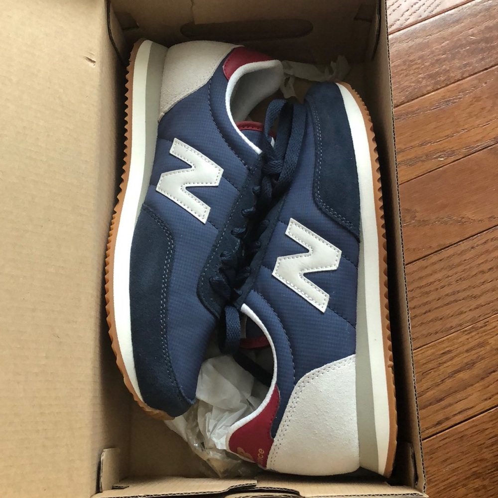 NEW BALANCE classics shoes New!
